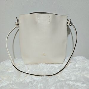 Coach Derby Pebble Chalk White Leather Crossbody Shoulder Bag Purse